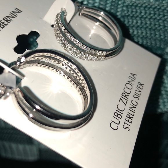 NWT Triple Hoop Earrings - Picture 7 of 7